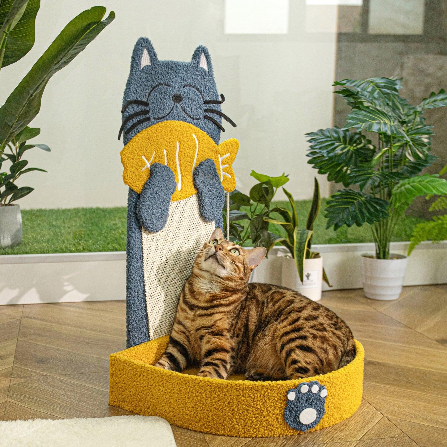 Cute Fish and Cat-shaped Cat Scratch Board with Bed for Happy Felines